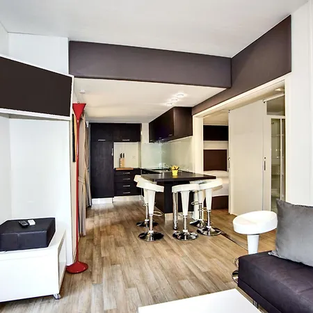 Deluxe By Interhome