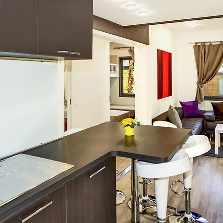 Deluxe By Interhome